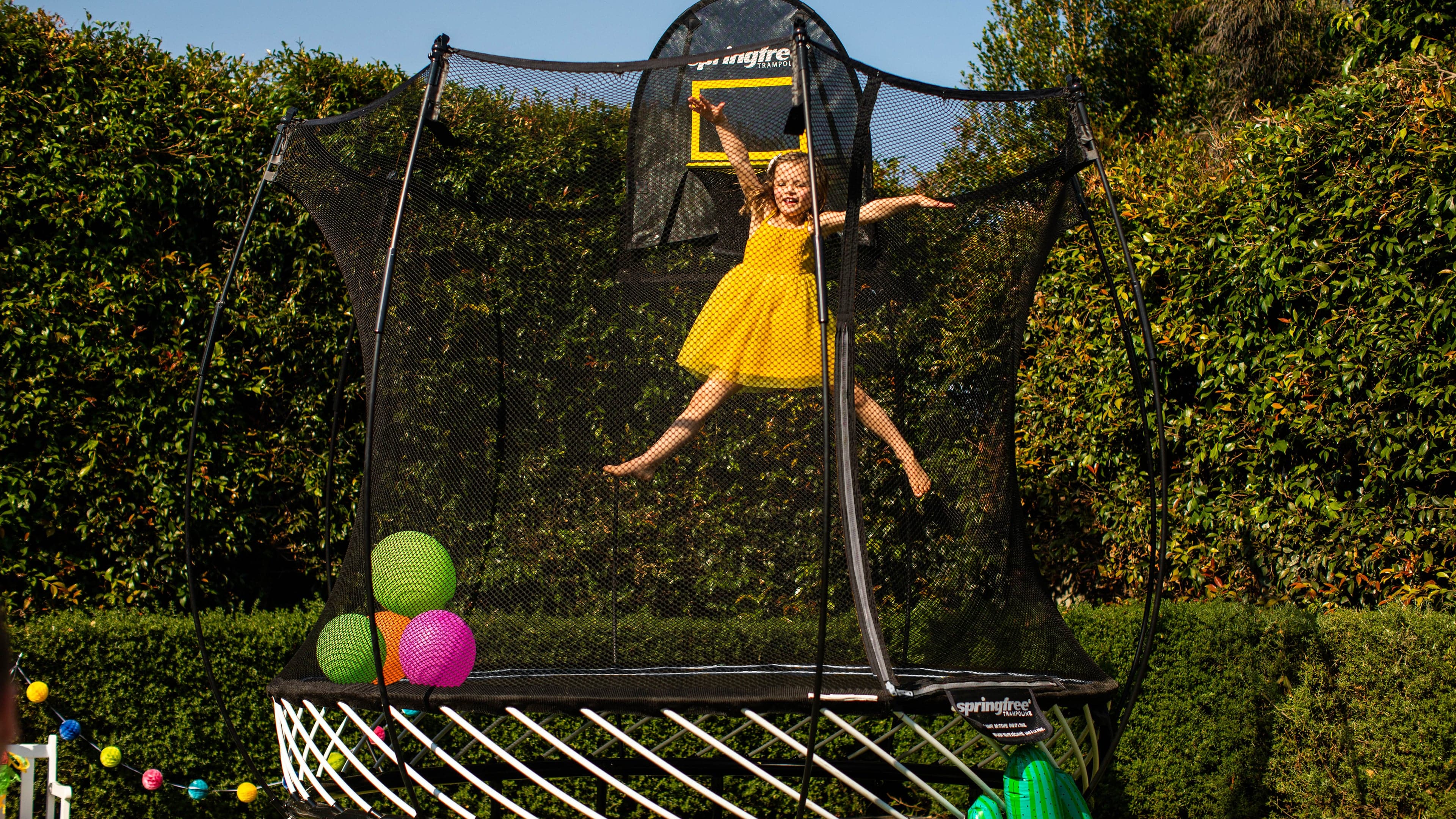 Compact Round Trampoline R54